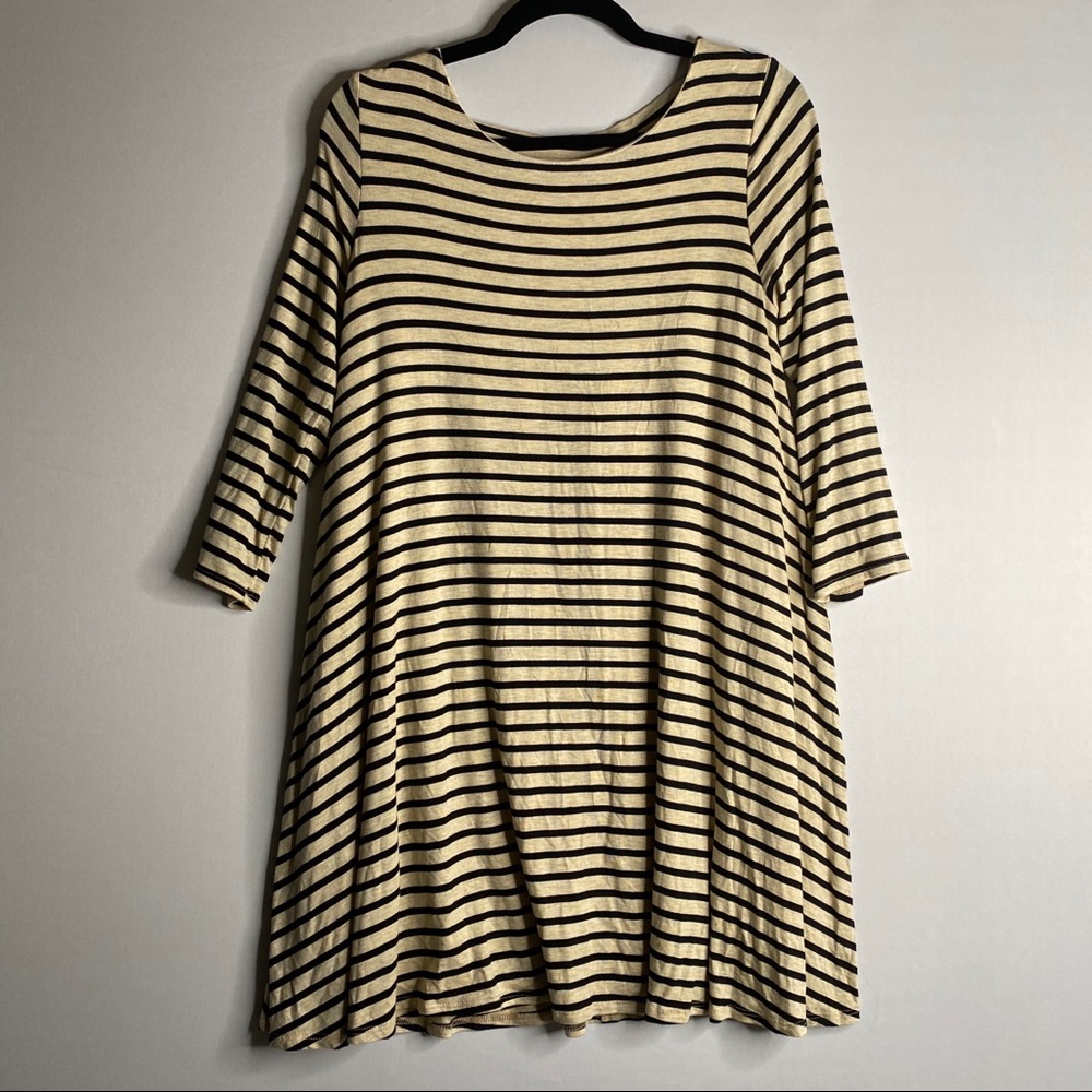 Altar’d State Striped Dress 3/4 Sleeve Cute Back